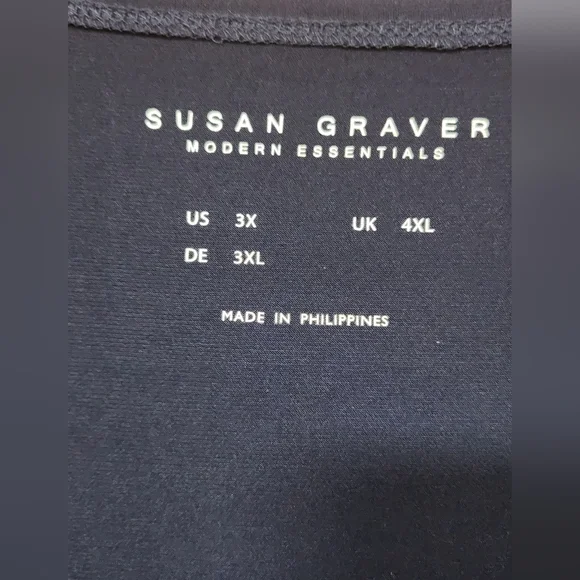 Susan Graver Liquid Knit Women's Navy Short Sleeve Top - Picture 5 of 5